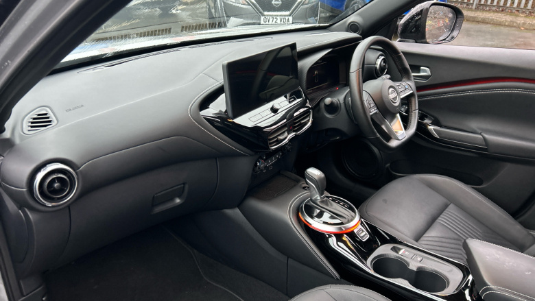 Nissan Juke 1.0 DiG-T Tekna 5dr DCT Petrol Hatchback